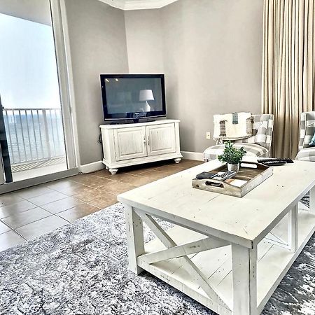 Happy Ours 2200 Sq Ft Corner Beachfront Sleeps 12 Panama City Beach Bagian luar foto