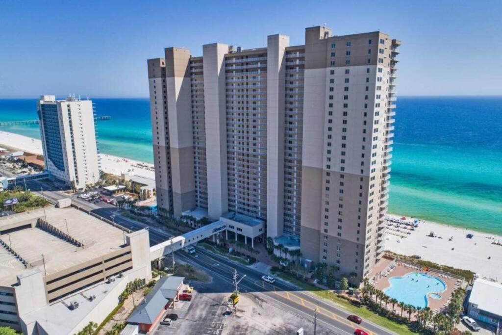 Happy Ours 2200 Sq Ft Corner Beachfront Sleeps 12 Panama City Beach Bagian luar foto