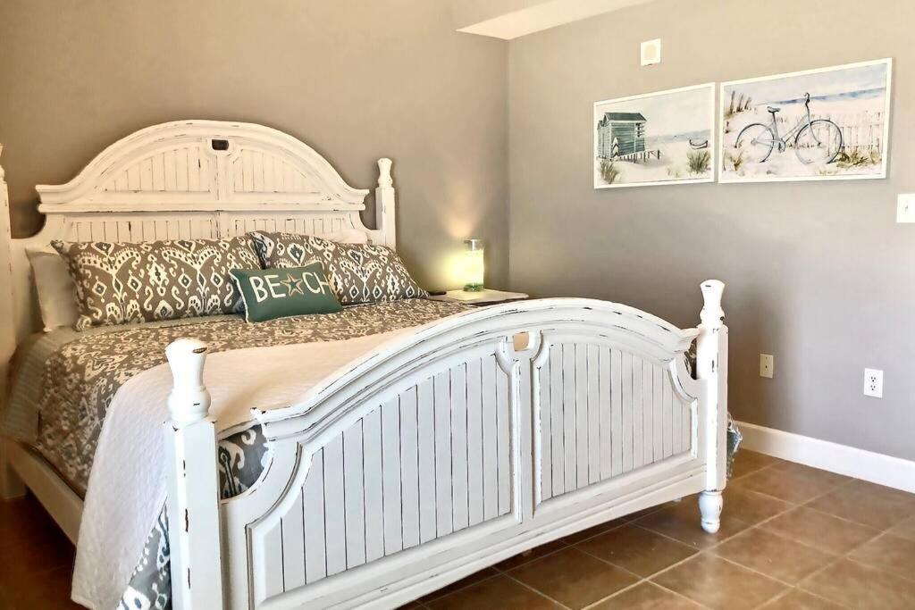 Happy Ours 2200 Sq Ft Corner Beachfront Sleeps 12 Panama City Beach Bagian luar foto